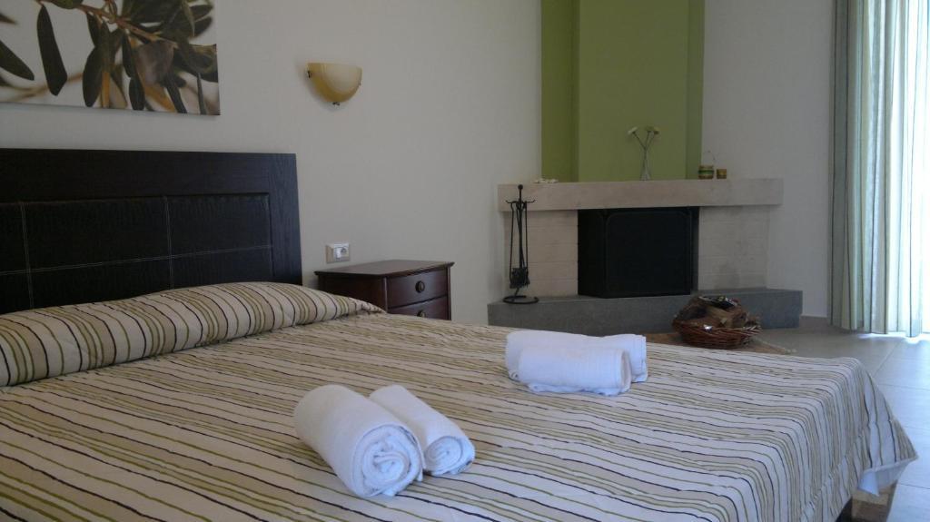 נאפפליו Aenaon Rooms חדר תמונה